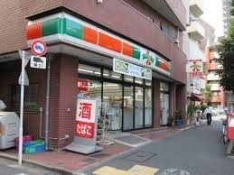 新宿区南町のアパート(サンクス新宿鶴巻町店)