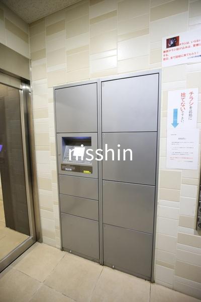 新宿区市谷柳町のマンション