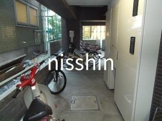 新宿区市谷柳町のマンション