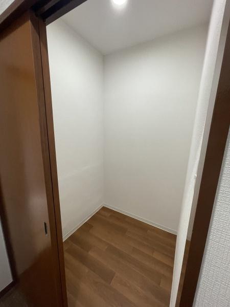 新宿区市谷柳町の貸家