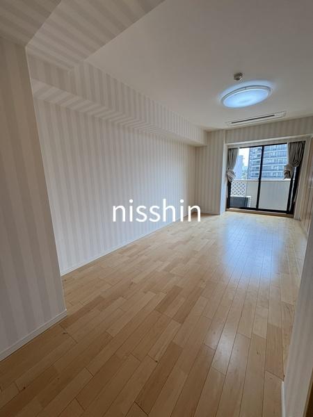 ローレルコート三番町