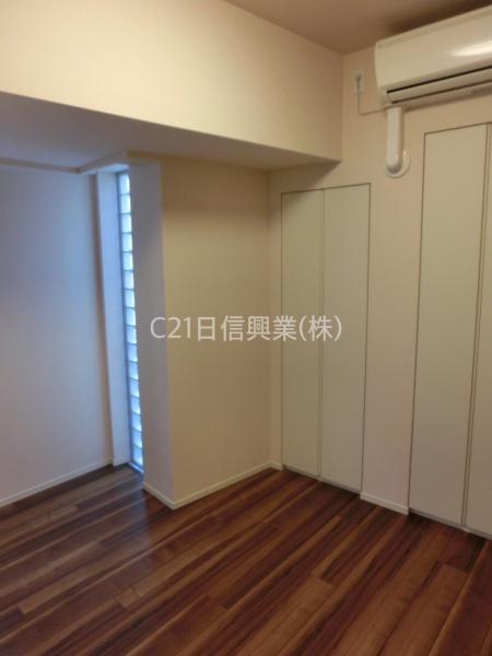 新宿区市谷柳町のマンション