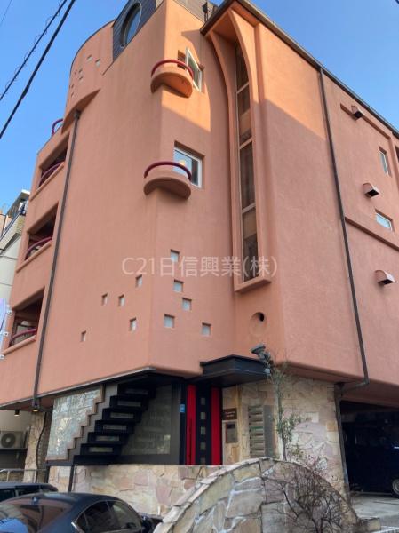 グランエクリュ市谷加賀町