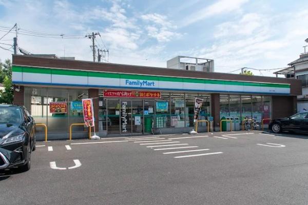 足立区江北2丁目の貸家(ファミリーマート江北二丁目店)