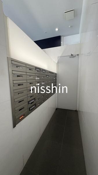 新宿区市谷本村町のマンション