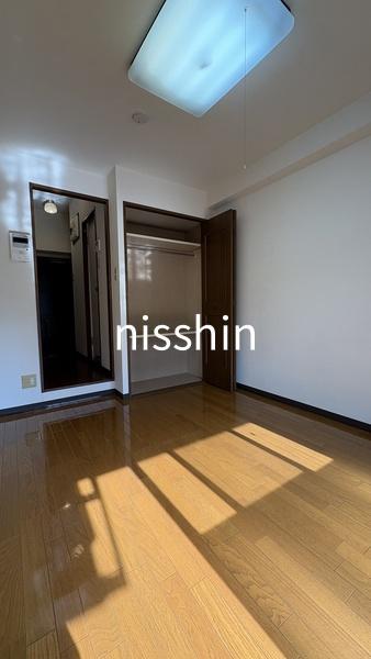 フォレスタ御苑前