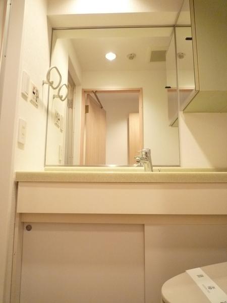 千代田区九段南３丁目のマンション