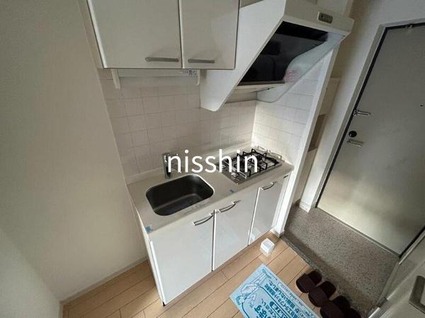 新宿区市谷砂土原町２丁目のマンション