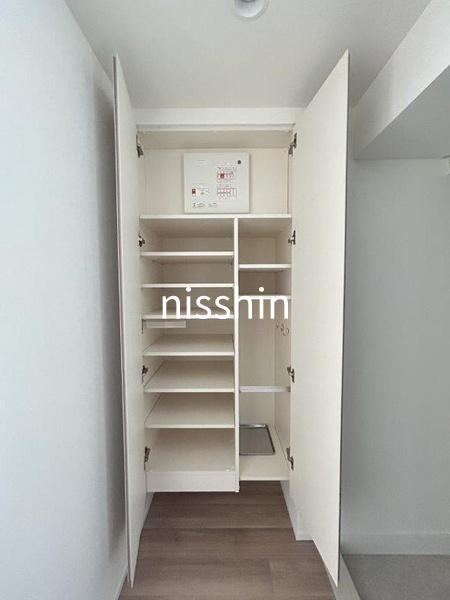 新宿区若葉２丁目のマンション
