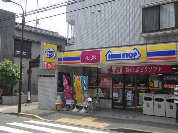 豊島区東池袋2丁目のマンション(ミニストップ新大塚店)