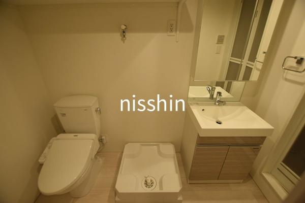 新宿区四谷坂町のマンション