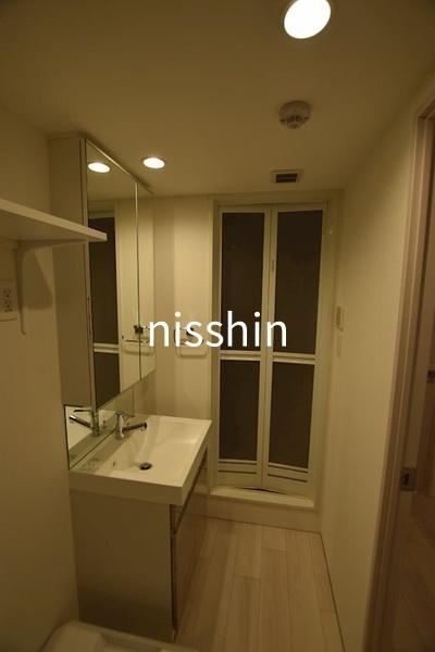 新宿区四谷坂町のマンション