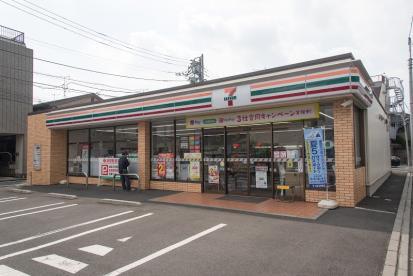 レジディア池袋(セブンイレブン豊島高松1丁目店)