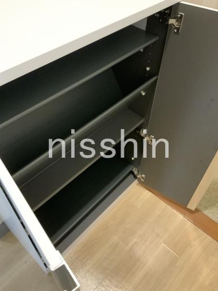 新宿区市谷薬王寺町のマンション