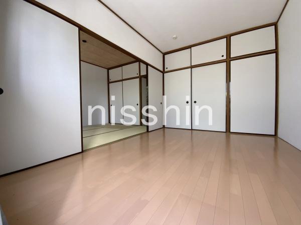 新宿区市谷薬王寺町のマンション