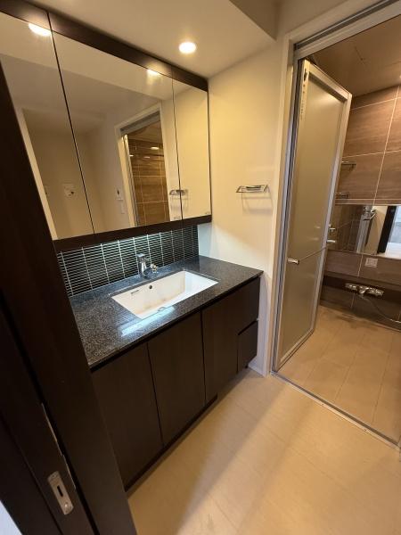 千代田区九段南４丁目のマンション