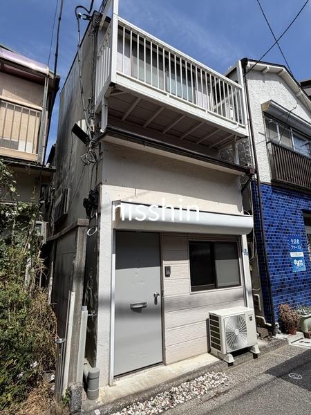 西田邸貸家