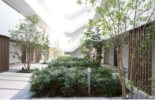新宿区市谷仲之町のマンション