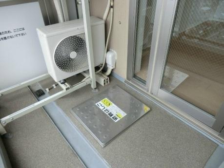 新宿区原町３丁目のマンション
