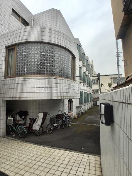 新宿区上落合２丁目のマンション