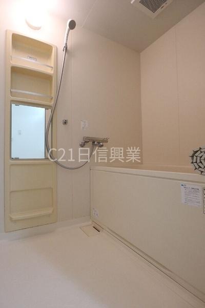 新宿区戸山１丁目のマンション