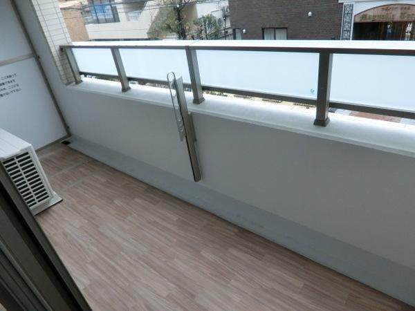 新宿区市谷仲之町のマンション