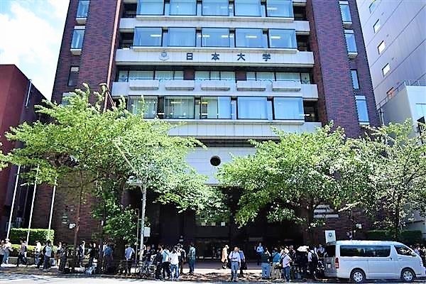 シルキーハイツ九段南2号館(私立日本大学)