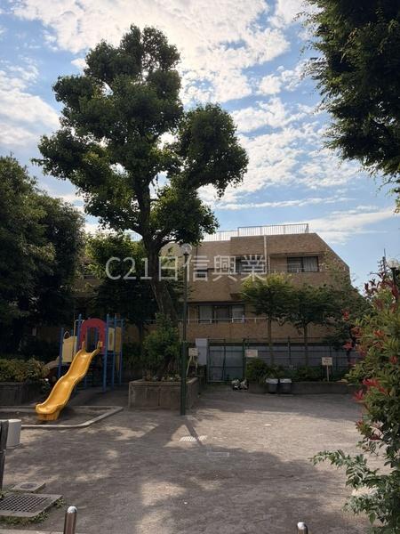 新宿区原町３丁目のマンション
