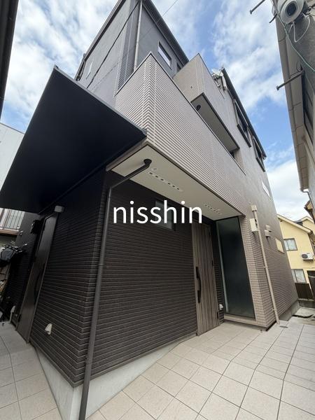 新宿区富久町の貸家