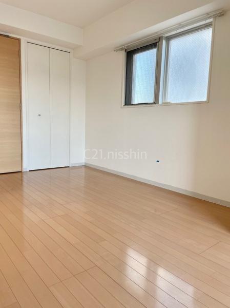 新宿区原町３丁目のマンション