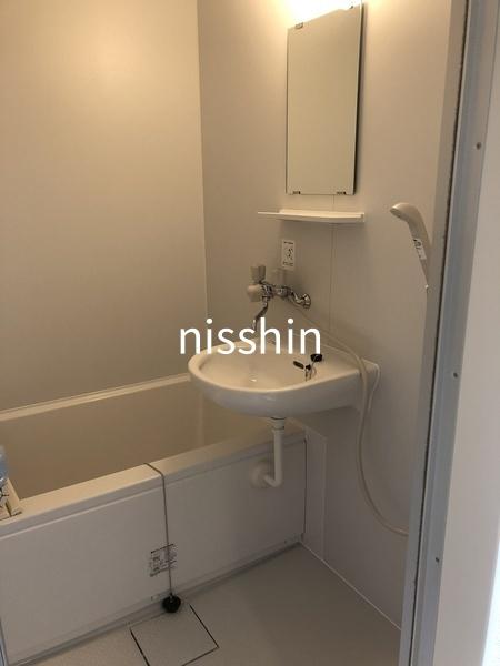 新宿区市谷柳町のマンション