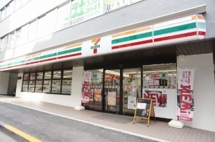 ルーフ牛込(セブンイレブン市谷砂土原町店)