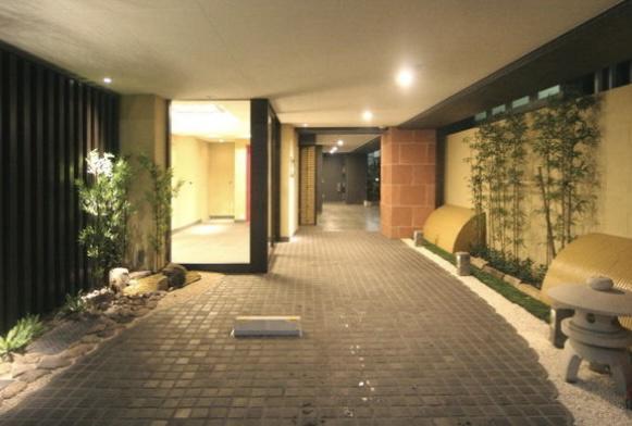 エステムプラザ市谷外濠公園