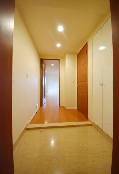 千代田区麹町３丁目のマンション