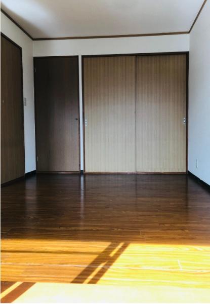 新宿区原町２丁目のマンション