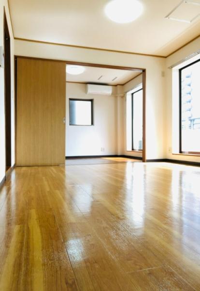 新宿区原町２丁目のマンション