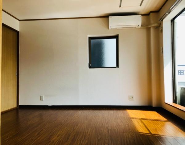 新宿区原町２丁目のマンション
