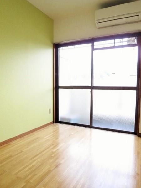 イーストハイム(リビング)