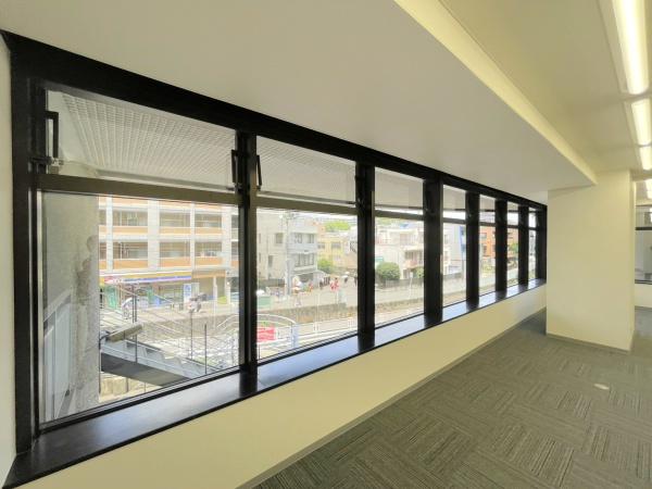 ニューウェル生田ビル