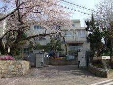 光シャンブル生田(川崎市立生田中学校)