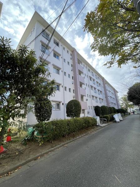 西三田団地３街区６号棟