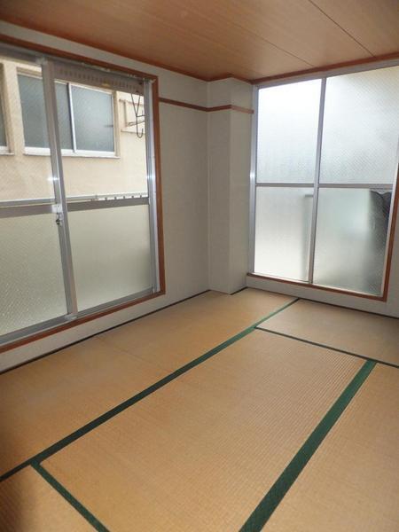 諸福マンション