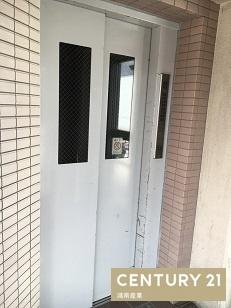 イーストマンション