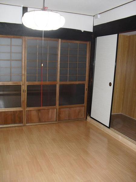 三島２丁目平屋