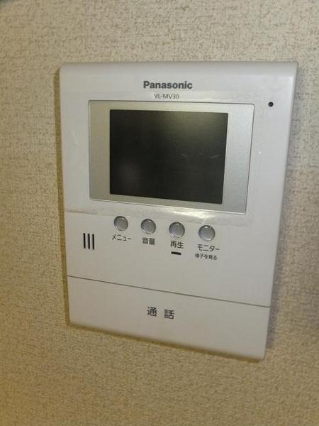 ロゼッリーナ灰塚