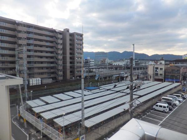 大和高田市日之出西本町のマンション