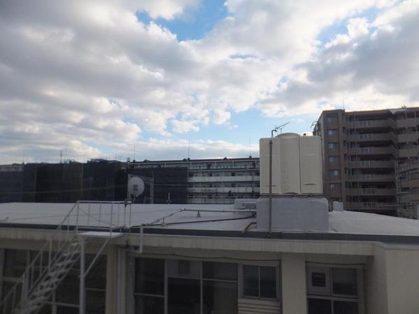 大和高田市日之出西本町のマンション