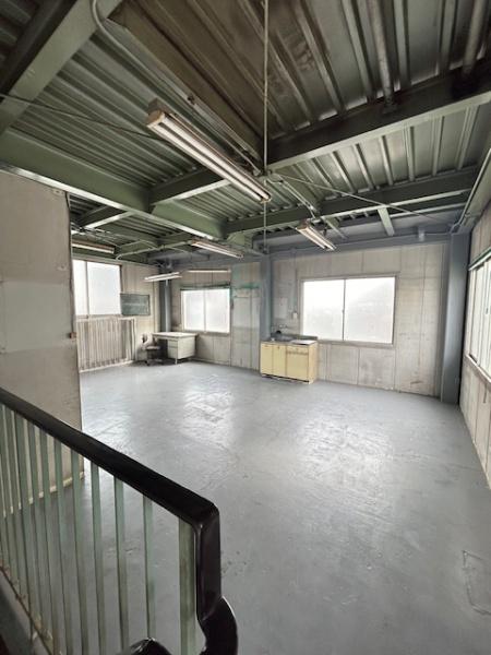 稲田本町２丁目２階建倉庫兼工場