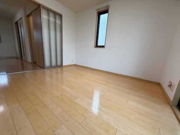 シャーメゾン灰塚B