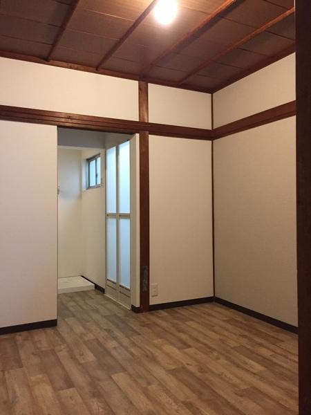 新田西町借家